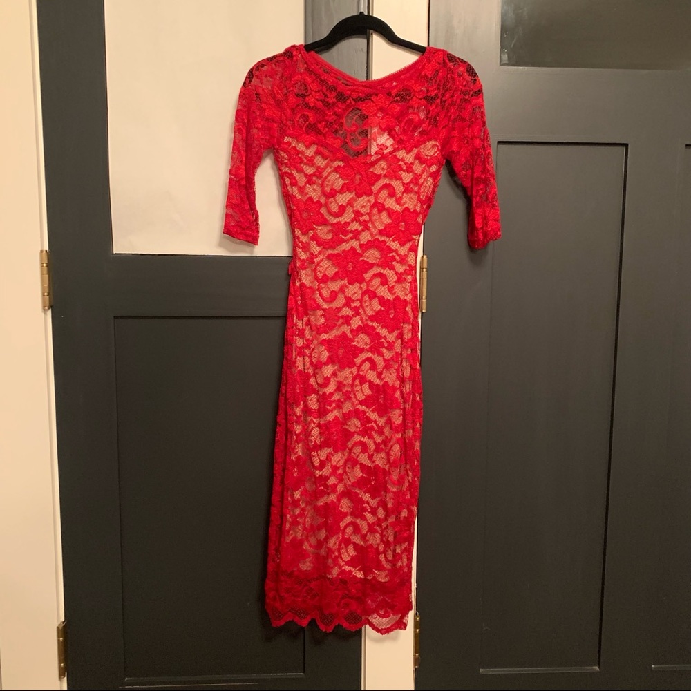 NWOT red lace midi bodycon dress xs